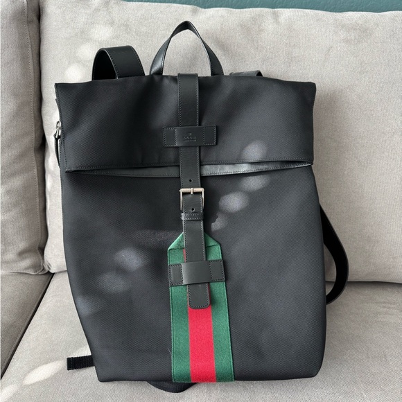 Gucci Techno Black Canvas Backpack - Picture 2 of 10